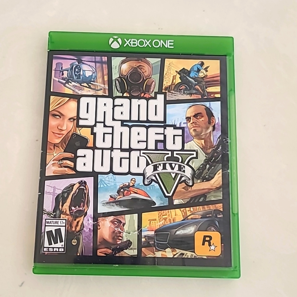 Xbox one Grand theft auto five game